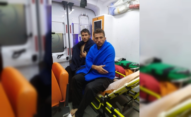 Bursa'da batan balıkçı teknesindeki 4 kişi kurtarıldı