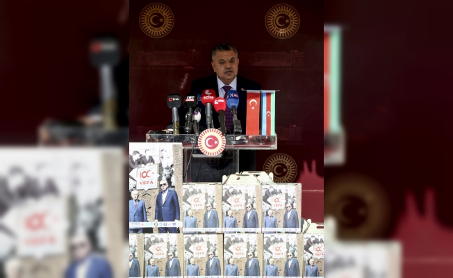 AK Parti'li Selim Yağcı'dan 1. ve 2. dönem milletvekilleri anısına ajanda