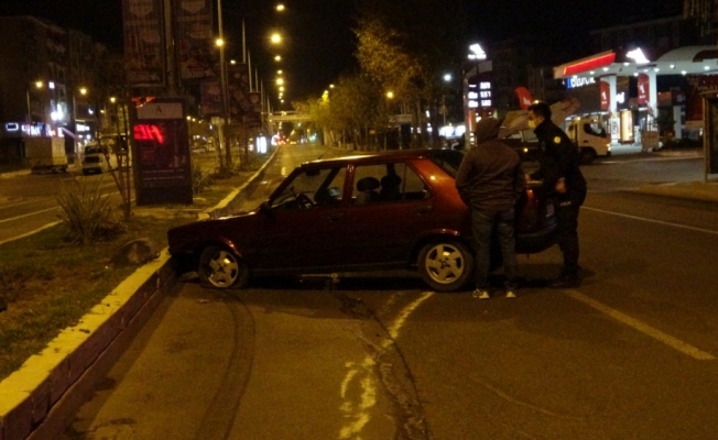 Tekirdağ'da kaza yapan sürücüye sokağa çıkma kısıtlamasını ihlalden ceza yazıldı