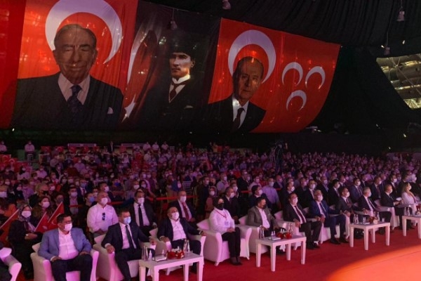 MHP Genel Başkan Yardımcısı Yalçın'dan Davutoğlu'na yanıt