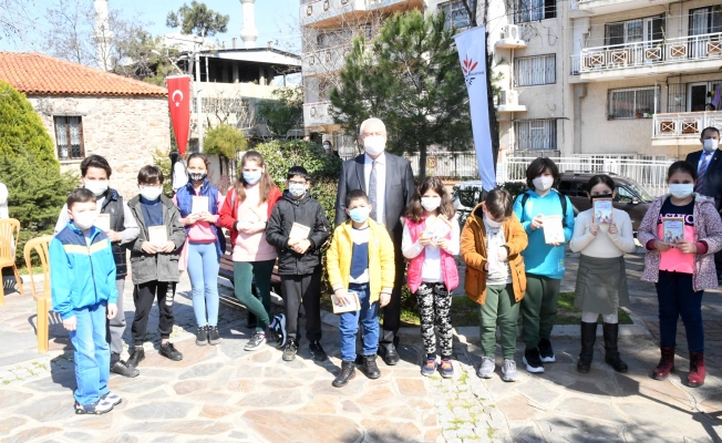 İzmir Karabağlar'da Kütüphaneler Haftası kutlandı