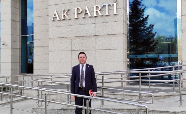 AK Parti Bursa Milletvekili'nden Genel Merkez'e 'hayırlı olsun' ziyareti