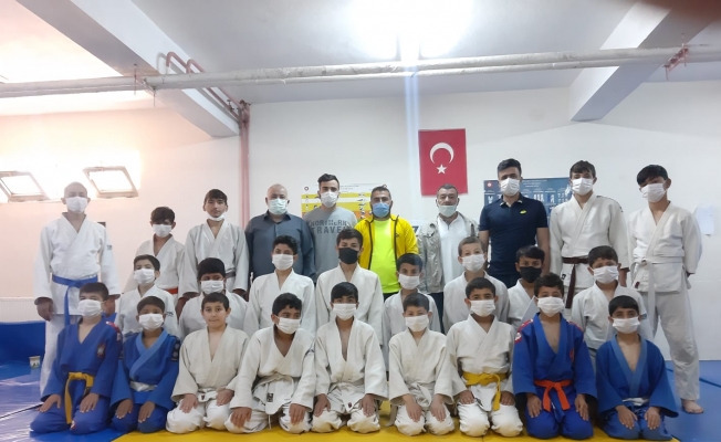 Mardin’de judo kuşak sınavı yapıldı