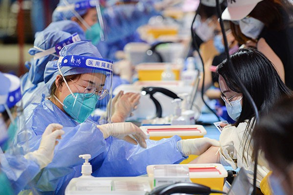 Pekin nüfusunun yüzde 76’sı ikinci doz aşılarını oldu