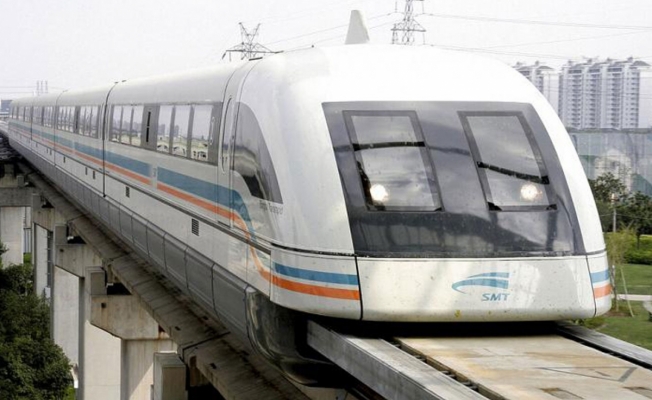 Çin, ‘dünyanın en hızlı’ maglev trenini tanıttı