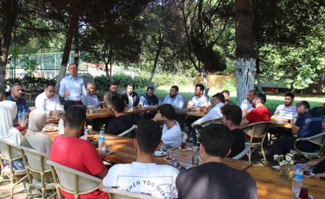 Bursa Milletvekili Ahmet Kılıç, Orhangazili gençlerle buluştu