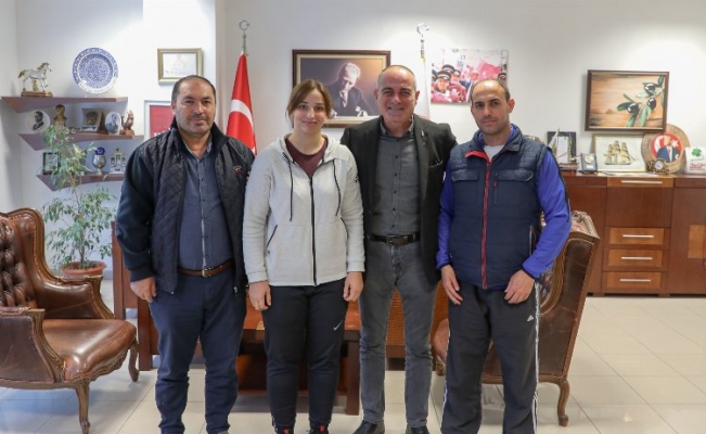 Bursa'da Gemlikli Semanur olimpiyat yolunda