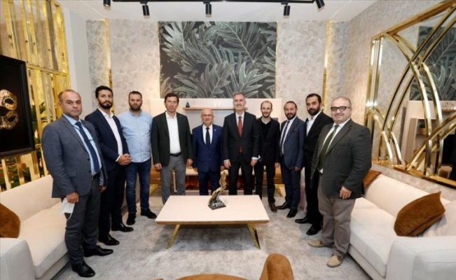 Bursa İnegöl Belediye Başkanı Taban, Modef Expo’yu ziyaret etti 