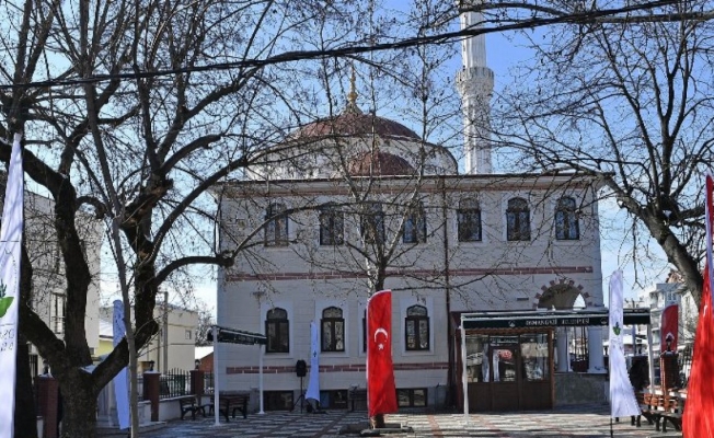 Bursa Osmangazi'den Yunuseli Merkez Camii'ne çevre düzenlemesi