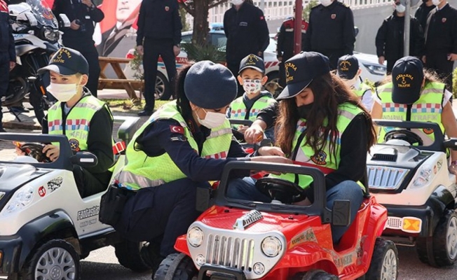 Samsun'da Jandarma'dan 4-12 yaşa trafik eğitimi