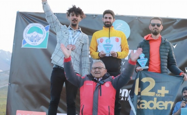 Erciyes’te Ultra Sky Trail Dağ Maratonu nefes kesti