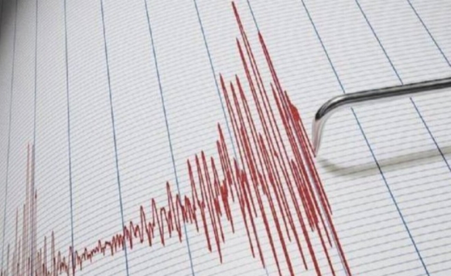 Çorum'da 4,2 büyüklüğündeki deprem korkuttu