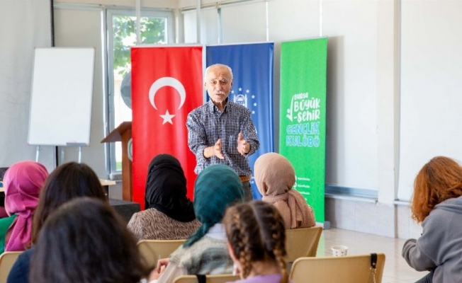 Bursa'da 'edebiyat ve yazı kampı' başladı