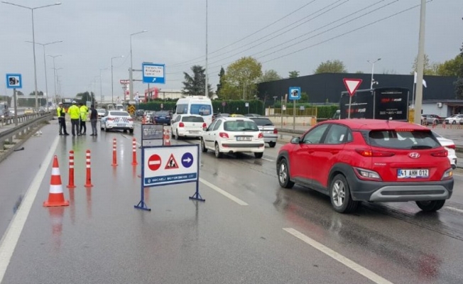 Kocaeli'de D-100 Ankara istikameti güney yan yola aktarıldı