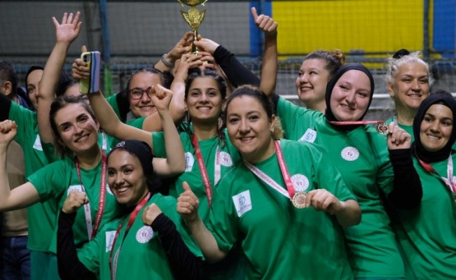 Kocaeli'DE işitme engelli kadınlar dostluk maçı