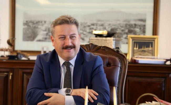 Başkan Palancıoğlu’ndan 1 Mayıs Emek ve Dayanışma Günü mesajı
