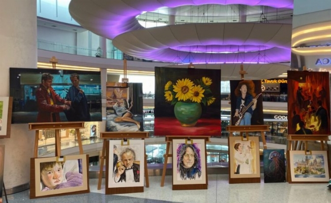 Bursa'da Turhan Tayan'lı liselilerin yıl sonu sergisi