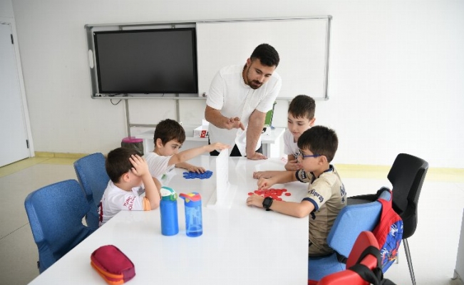 Çayırova Belediyesi Bilgi Evleri’nde yaz okulu kayıtları başlıyor