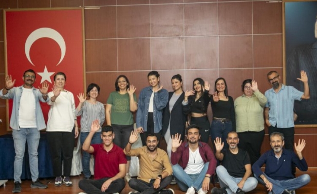 Mersin'de şehir tiyatrosu sanata yatırım yapıyor