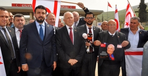 KKTC Meclis Başkan Yardımcısı Töre: Türkiye işgalci değildir