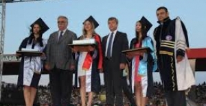 ÇOMÜ'de mezuniyet töreni
