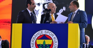 Fenerbahçe Vefa Küçük'ün görevinden ayrıldığını KAP'a bildirdi!