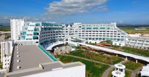 Limak'ın 8. oteli Cyprus Deluxe Hotel kapılarını açtı