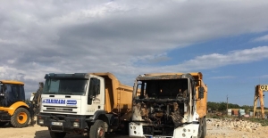 Gelibolu'da hafriyat kamyonu yandı
