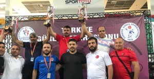 Minik Erkekler Serbest Güreş Türkiye Şampiyonası