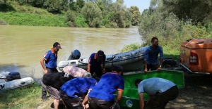 Sakarya Nehri'ne düşen gencin cesedi bulundu