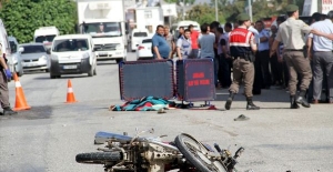 Balıkesir'de motosiklet kazası: 2 ölü