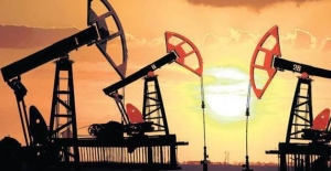 Brent petrolün varili 77,67 dolar