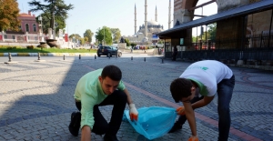 Edirneli turizmciler “Altın Üçgen“de temizlik yaptı