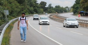 Kılıçdaroğlu'nun istifa etmesi için yürüyor