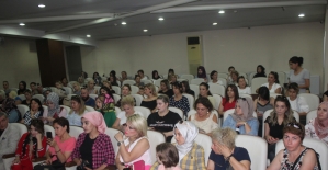 Sakaryalı bayan kuaförlere eğitim semineri verildi