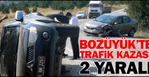 Bozüyük'te trafik kazası: 2 yaralı