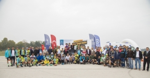 “Cumhuriyet Kupası Halk Bisiklet Yarışları“ yapıldı