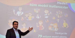 Türk Telekom'dan para ödüllü canlı bilgi yarışması 