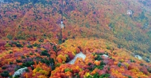 Uludağ'a teleferikle rengarenk sonbahar yolculuğu