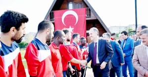 Başkan Taban, ampute futbolcuları ziyaret etti