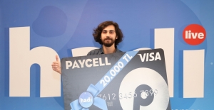 En Zor Hadi'nin kazananı ödülünü Paycell'den aldı