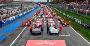 Ferrari Challenge'ta Türk bayrağı dalgalandı
