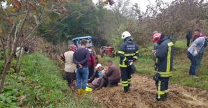 Kocaeli'de traktörden düşen kadın öldü