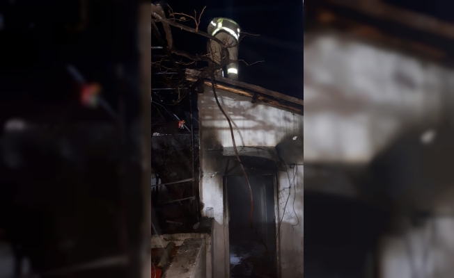 Balıkesir'de ev yangını: 1 ölü