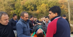 Bursa'da otomobil su kanalına devrildi: 1 yaralı