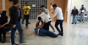 Bursa'da adliye koridorlarında kavga