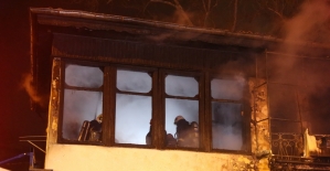 Bursa'da tarihi balıkçı dükkanında yangın