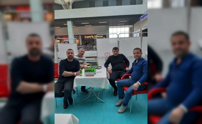 Edirne'de sendika üyelerinden kan bağışı