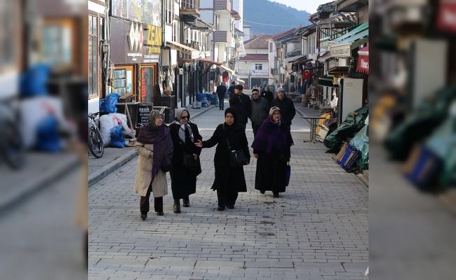 Yaşlılar Taraklı'da tarihi yolculuğa çıktı