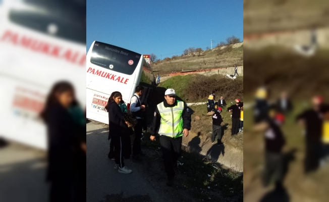 Balıkesir'de yolcu otobüsü tıra çarptı: 29 yaralı